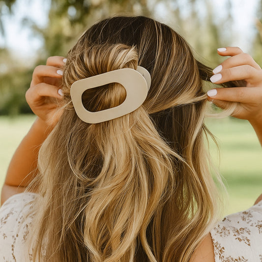 Styliviar - Classic Elegance Hair Styling Claw Clip