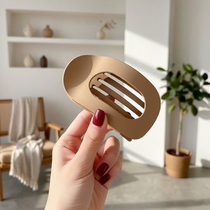 Styliviar - Classic Elegance Hair Styling Claw Clip